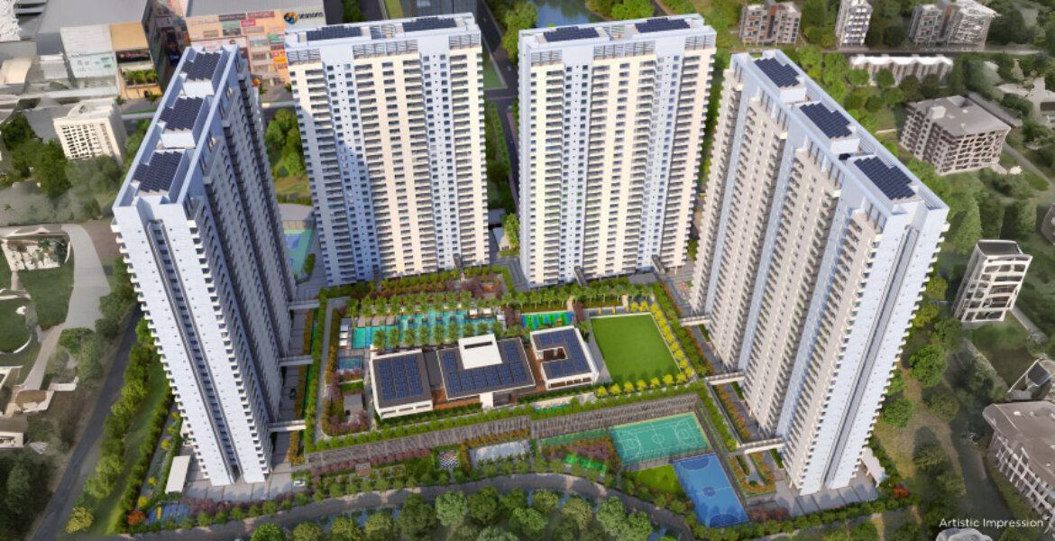 Kumar Parc Residences Magarpatta - swimming pool and water feature