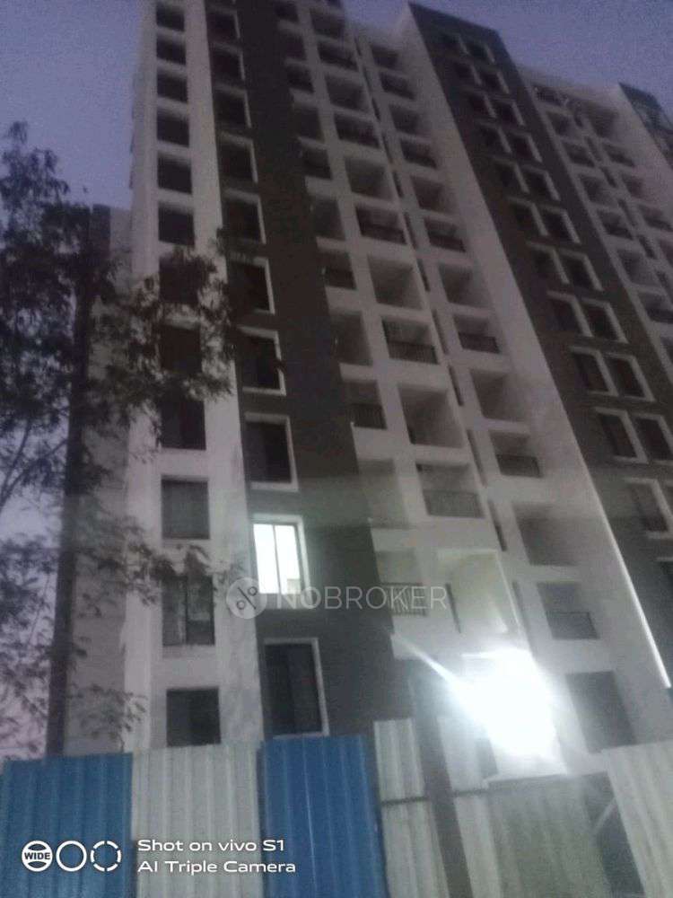 Majestique City - image 11