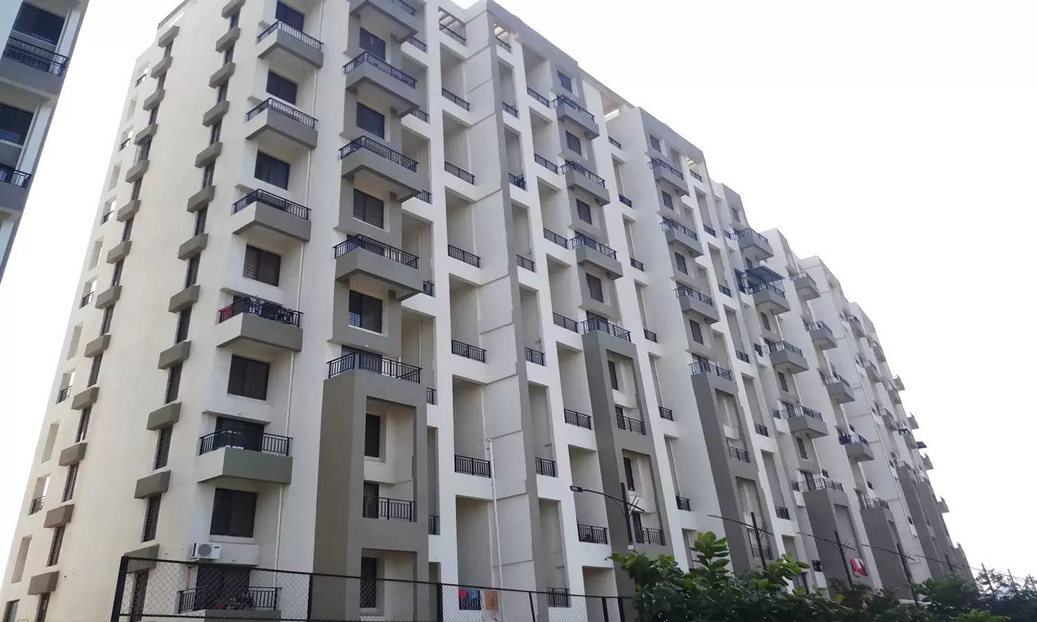 Majestique City - image 16