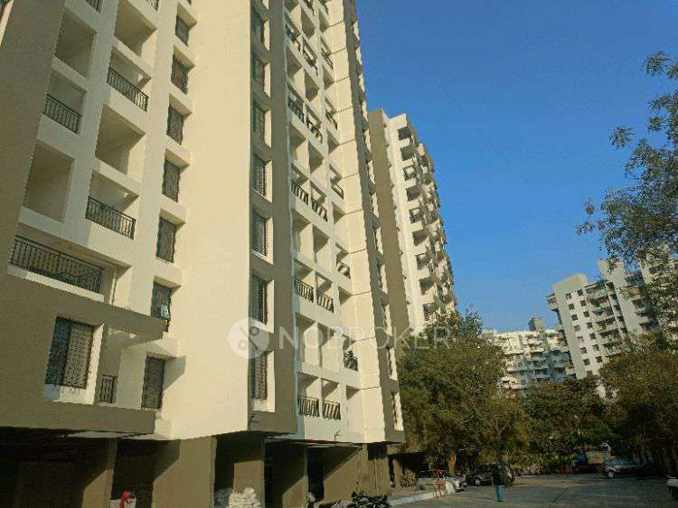 Majestique City - image 9